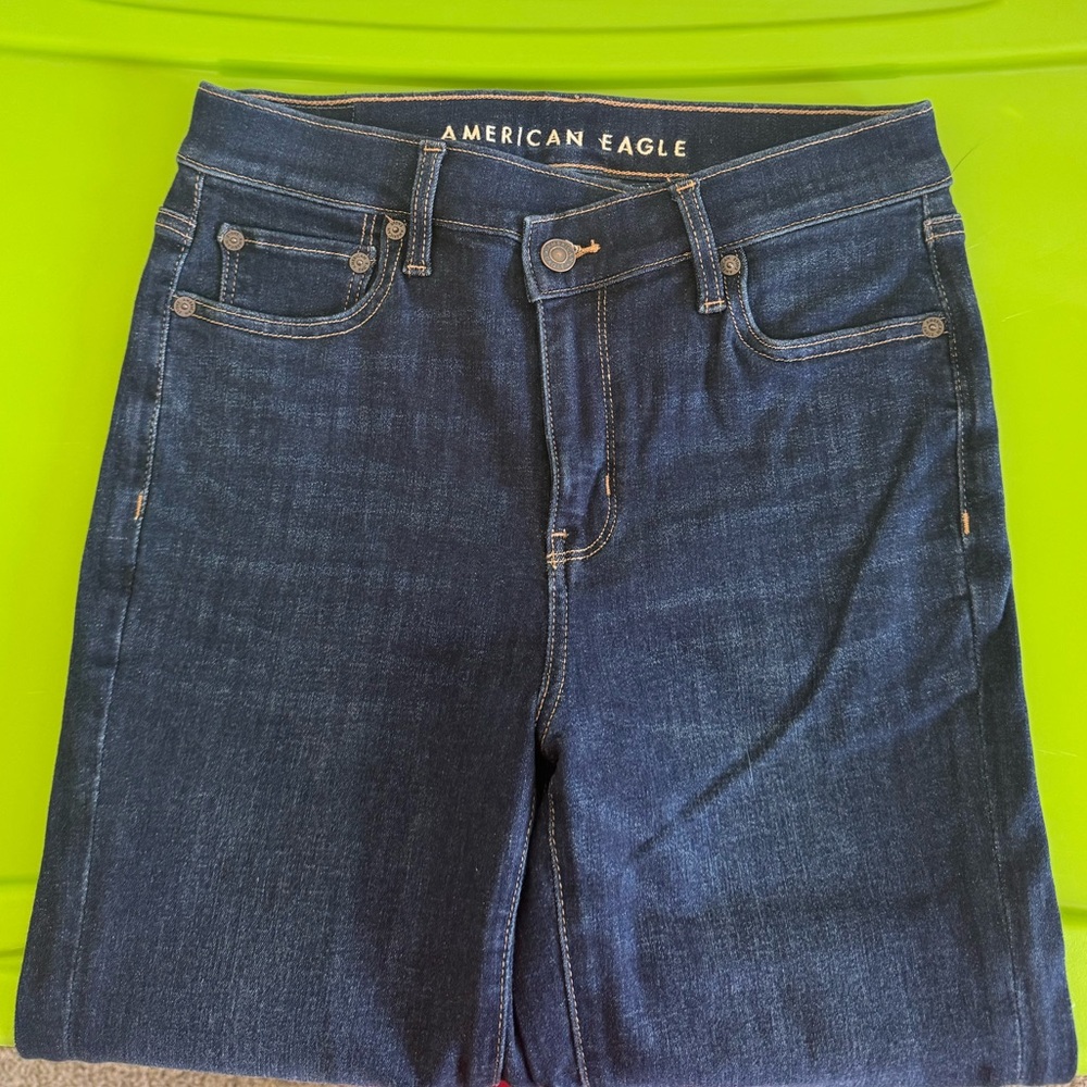 American Eagle Outfitters Women's Dark Blue High Rise Jeans